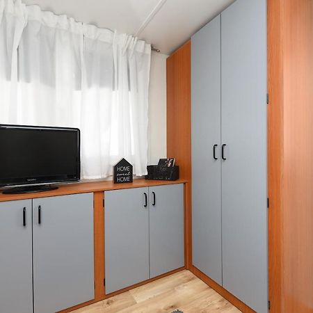Mia Mobile Home With Jacuzzi Ždrelac Esterno foto